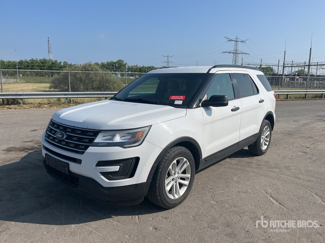 2015 Ford Explorer 4WD SUV - SUV/ Geländewagen: das Bild 3 2015 Ford Explorer 4WD SUV - SUV/ Geländewagen: das Bild 3