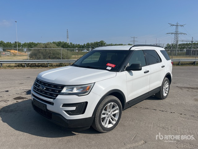 2015 Ford Explorer 4WD SUV - SUV/ Geländewagen: das Bild 3 2015 Ford Explorer 4WD SUV - SUV/ Geländewagen: das Bild 3