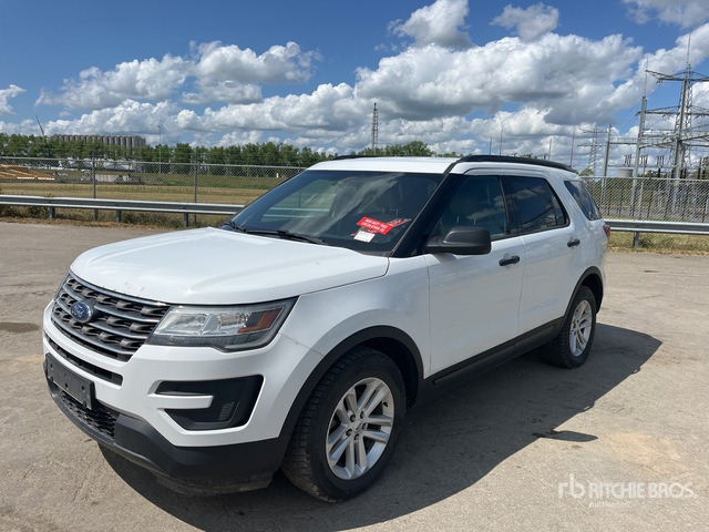 2015 Ford Explorer Base 3.5 4WD SUV - SUV/ Geländewagen: das Bild 1 2015 Ford Explorer Base 3.5 4WD SUV - SUV/ Geländewagen: das Bild 1