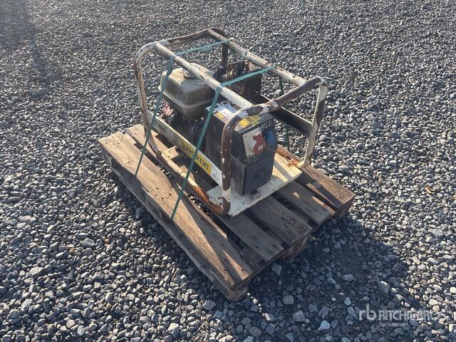 Sdmo R7.5T Generator Set - Stromgenerator: das Bild 2 Sdmo R7.5T Generator Set - Stromgenerator: das Bild 2