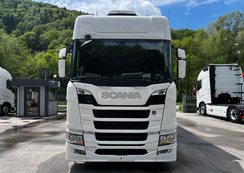 Scania R410 // 2018 Rok 6x2 // Retarder // Automat // Led // Navi // 77 // - Plane LKW: das Bild 2 Scania R410 // 2018 Rok 6x2 // Retarder // Automat // Led // Navi // 77 // - Plane LKW: das Bild 2