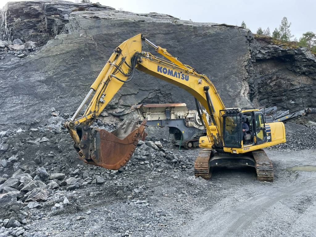Komatsu PC 360 LC-10 - Kettenbagger: das Bild 1 Komatsu PC 360 LC-10 - Kettenbagger: das Bild 1