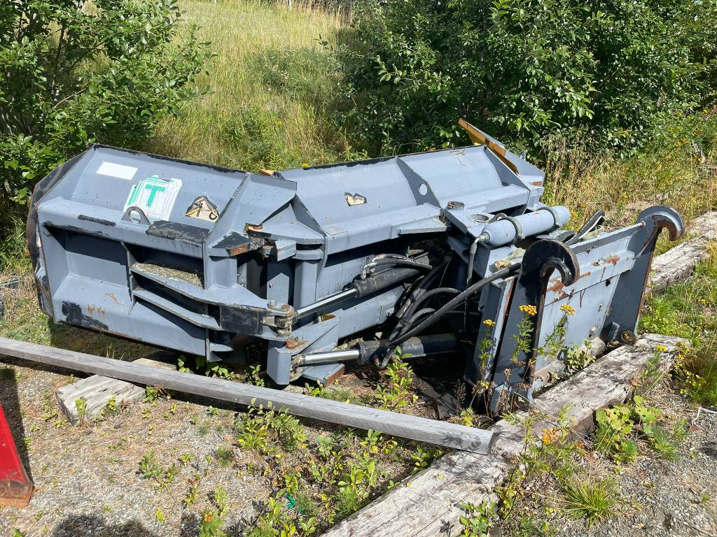 Tellefsdal U-4600 HK - Schneepflug: das Bild 1 Tellefsdal U-4600 HK - Schneepflug: das Bild 1