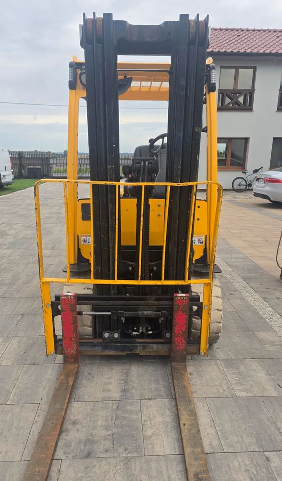 Hyster J2.5XN - Elektrostapler: das Bild 2 Hyster J2.5XN - Elektrostapler: das Bild 2