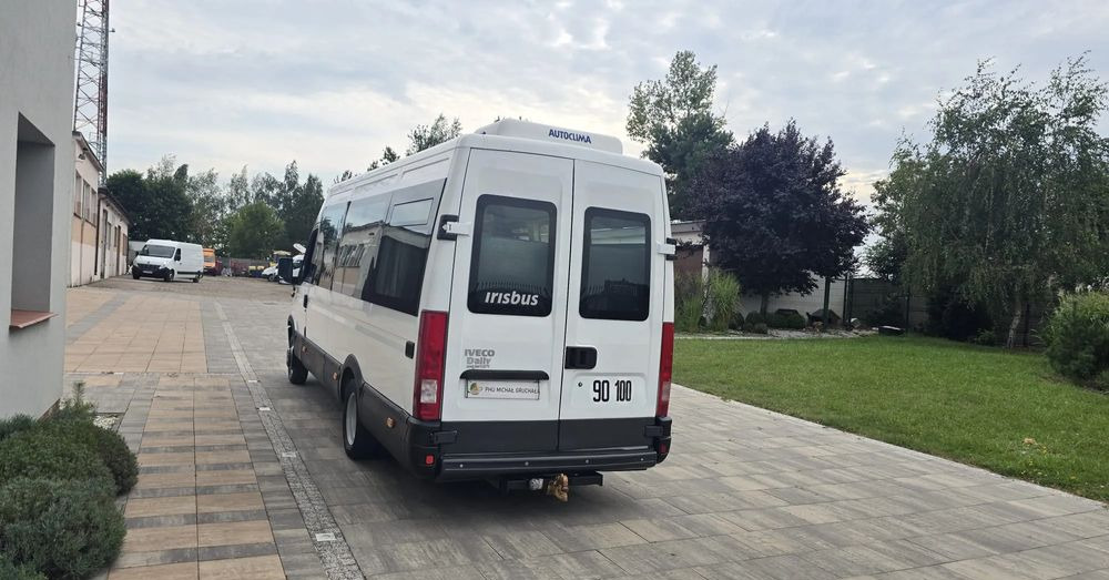 Iveco 50c15 - Kleinbus, Personentransporter: das Bild 4 Iveco 50c15 - Kleinbus, Personentransporter: das Bild 4