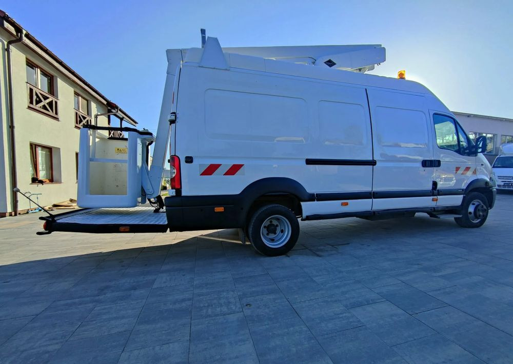 Renault Mascott - LKW mit Arbeitsbühne: das Bild 5 Renault Mascott - LKW mit Arbeitsbühne: das Bild 5