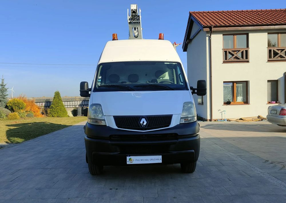 Renault Mascott - LKW mit Arbeitsbühne: das Bild 2 Renault Mascott - LKW mit Arbeitsbühne: das Bild 2