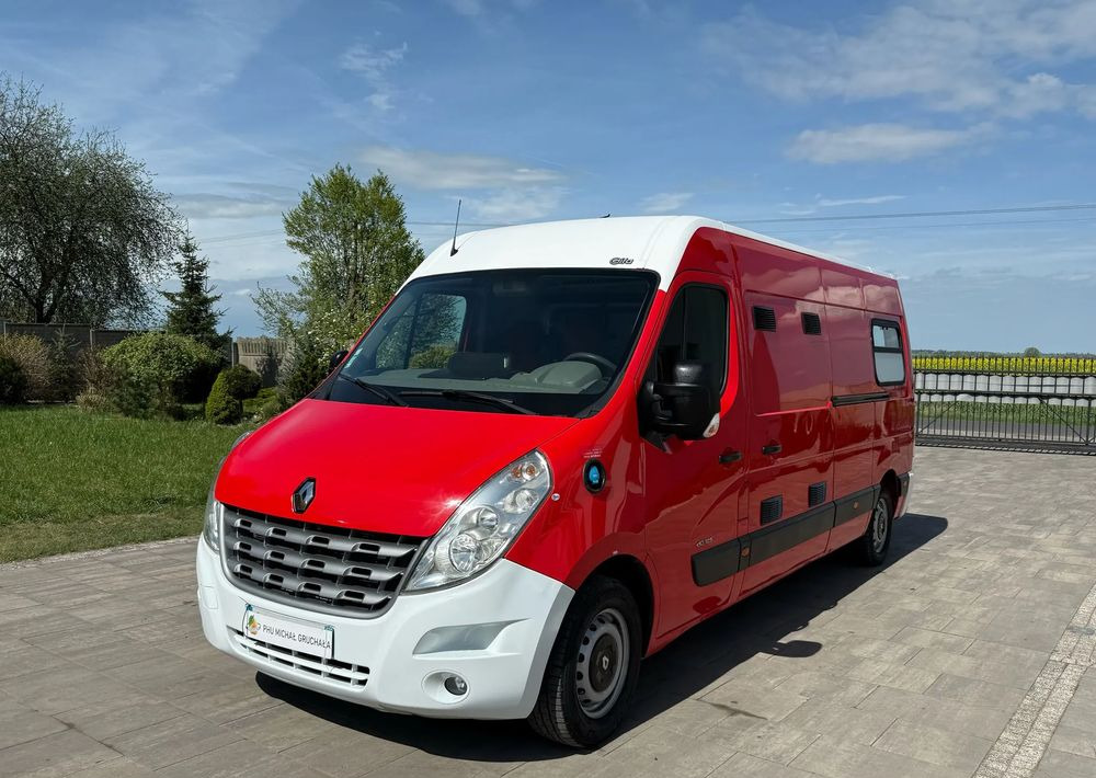 Renault Master - Krankenwagen: das Bild 3 Renault Master - Krankenwagen: das Bild 3
