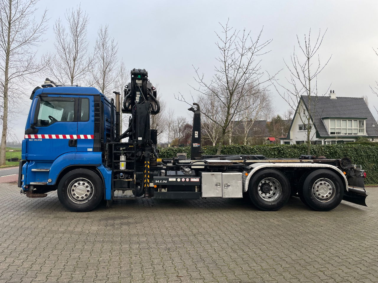 MAN TGS 26.360 with palfinger Z crane, remote controled crane - Containerwagen/ Wechselfahrgestell LKW, Autokran: das Bild 4 MAN TGS 26.360 with palfinger Z crane, remote controled crane - Containerwagen/ Wechselfahrgestell LKW, Autokran: das Bild 4