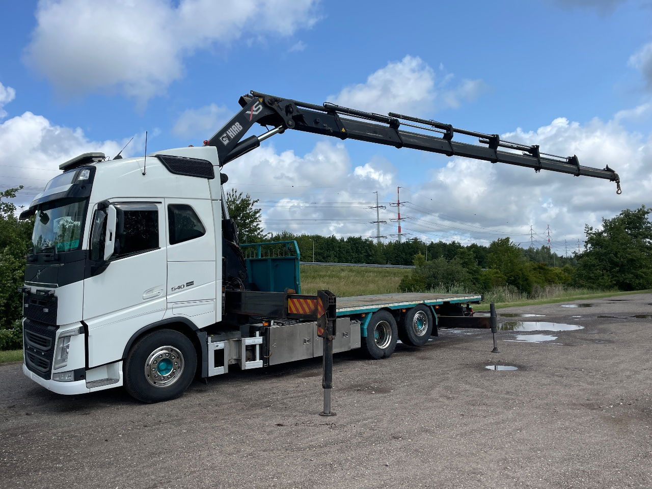Volvo FH 13.540 FH 540 with hiab 477 e6 with remote - Autokran: das Bild 1 Volvo FH 13.540 FH 540 with hiab 477 e6 with remote - Autokran: das Bild 1