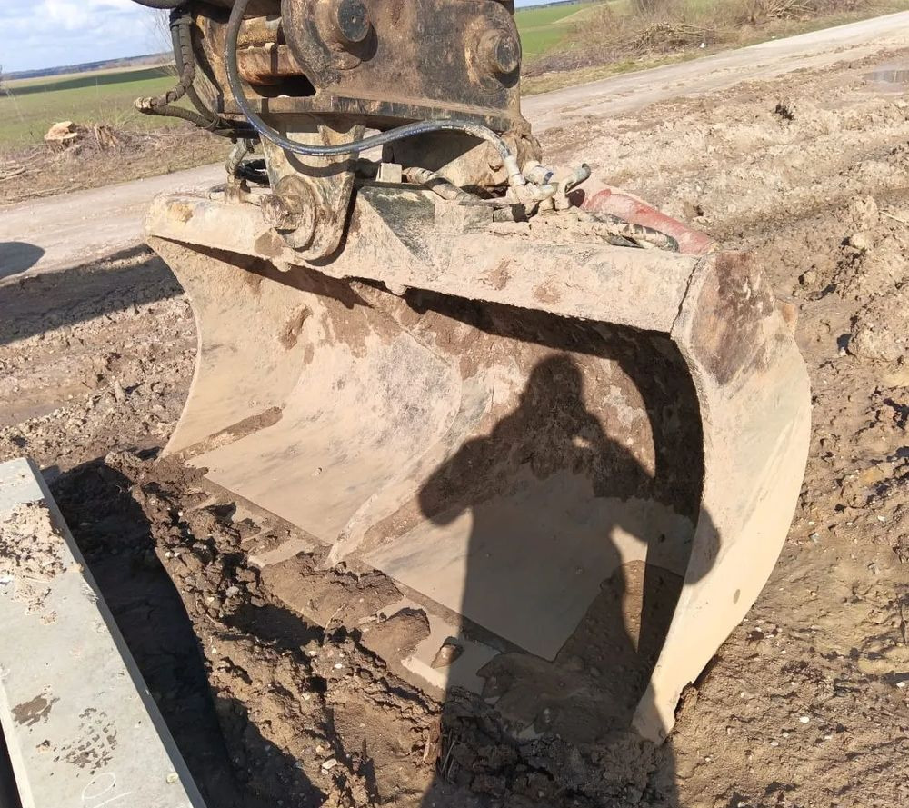 ŁYŻKA SKARPOWA uchylna 84", 90mm, 30t - Baggerschaufel: das Bild 4 ŁYŻKA SKARPOWA uchylna 84", 90mm, 30t - Baggerschaufel: das Bild 4
