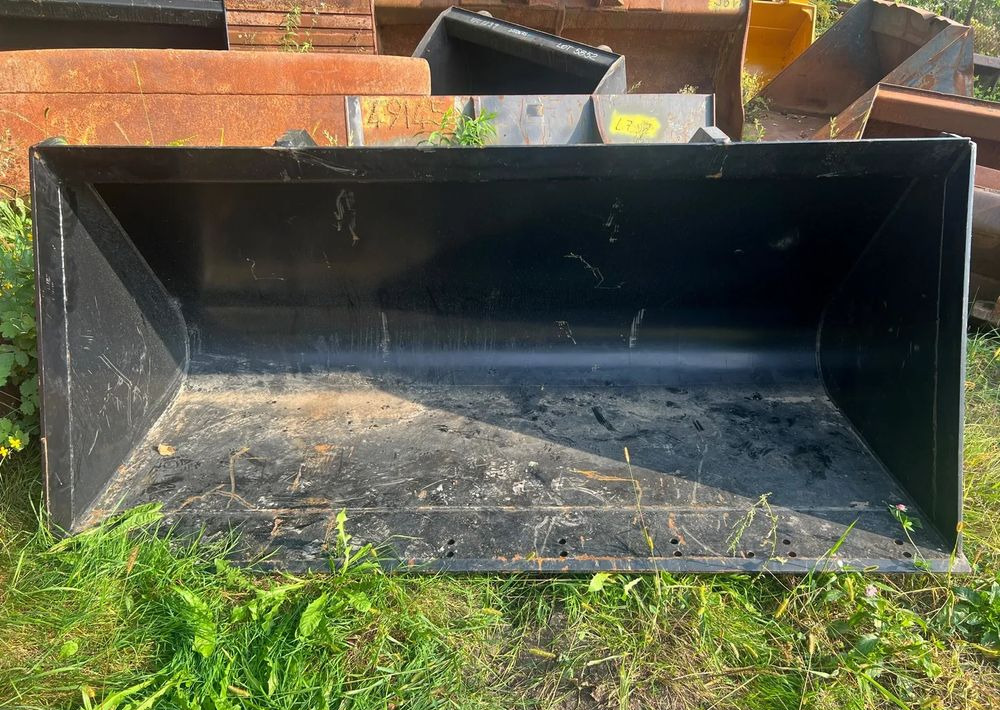 Łyżka Ładowarkowa JCB - Ladeschaufel: das Bild 2 Łyżka Ładowarkowa JCB - Ladeschaufel: das Bild 2