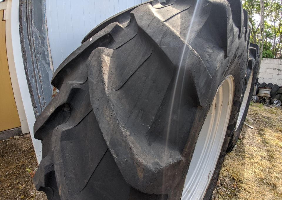 MICHELIN Machxbib 800/70 r38 - Reifen: das Bild 5 MICHELIN Machxbib 800/70 r38 - Reifen: das Bild 5