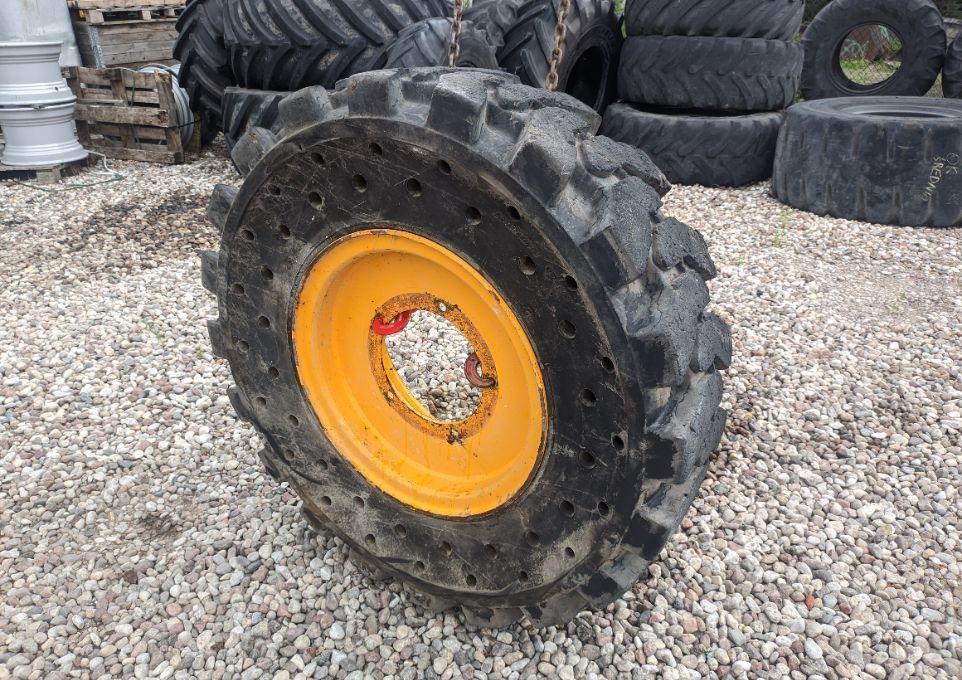 Opona do ładowarki, lana guma, przemysłowa, wytrzymała - Komplettrad für Baumaschine: das Bild 1 Opona do ładowarki, lana guma, przemysłowa, wytrzymała - Komplettrad für Baumaschine: das Bild 1