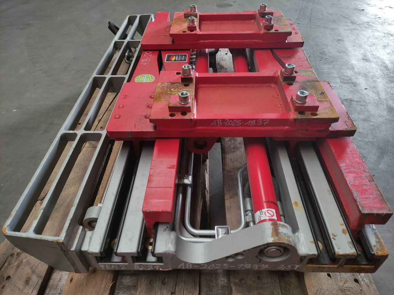 Durwen ZVP25-AS - Gabel: das Bild 2 Durwen ZVP25-AS - Gabel: das Bild 2