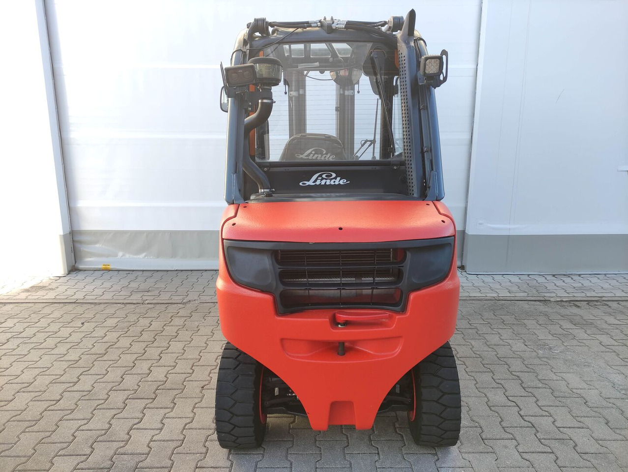 Linde H35D-393-02 EVO / LACK NEU - Dieselstapler: das Bild 4 Linde H35D-393-02 EVO / LACK NEU - Dieselstapler: das Bild 4