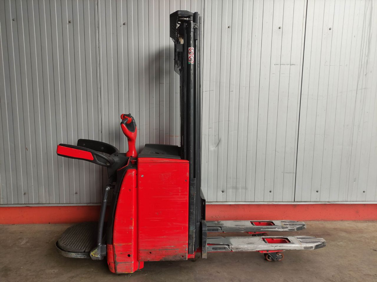 Linde L14 APi - Hochhubwagen: das Bild 2 Linde L14 APi - Hochhubwagen: das Bild 2