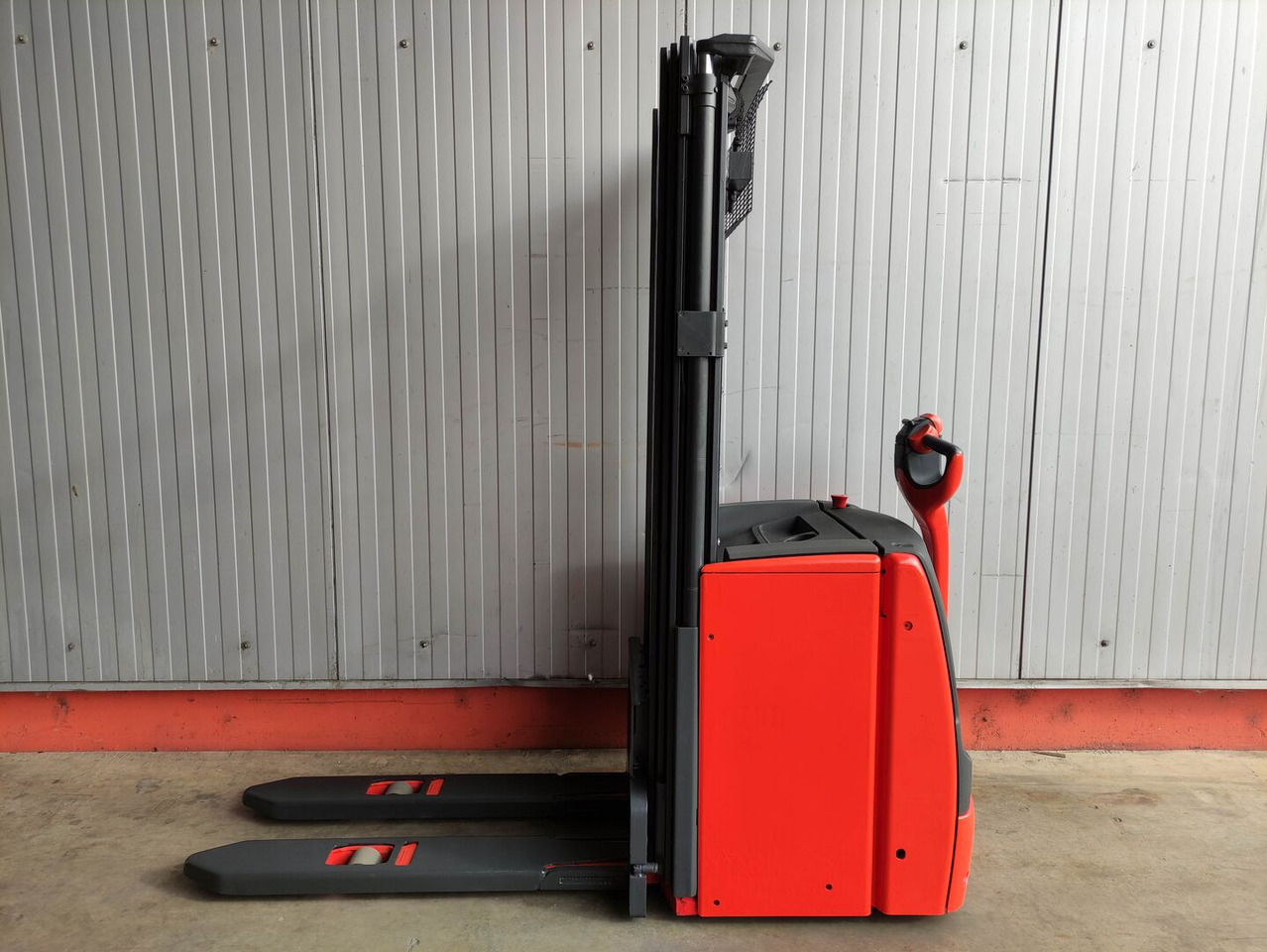 Linde L16-1173 (LACK NEU) - Hochhubwagen: das Bild 1 Linde L16-1173 (LACK NEU) - Hochhubwagen: das Bild 1
