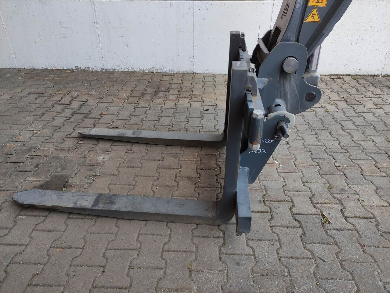 Magni FCF6TSHI 1.3 - Gabel: das Bild 3 Magni FCF6TSHI 1.3 - Gabel: das Bild 3