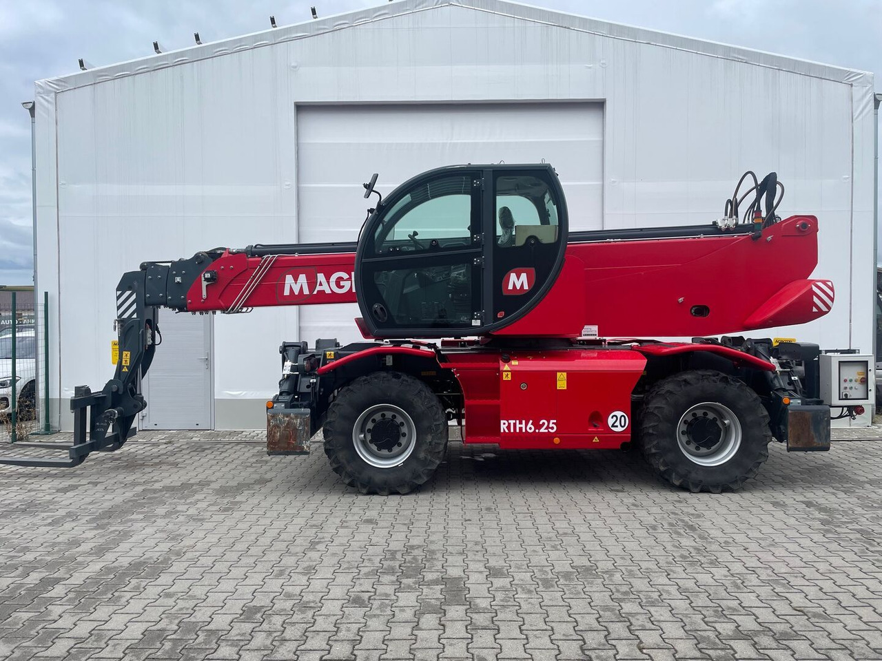 Magni RTH 6.25-DID - Teleskoplader: das Bild 1 Magni RTH 6.25-DID - Teleskoplader: das Bild 1