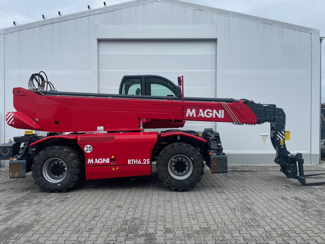 Magni RTH 6.25-DID - Teleskoplader: das Bild 2 Magni RTH 6.25-DID - Teleskoplader: das Bild 2