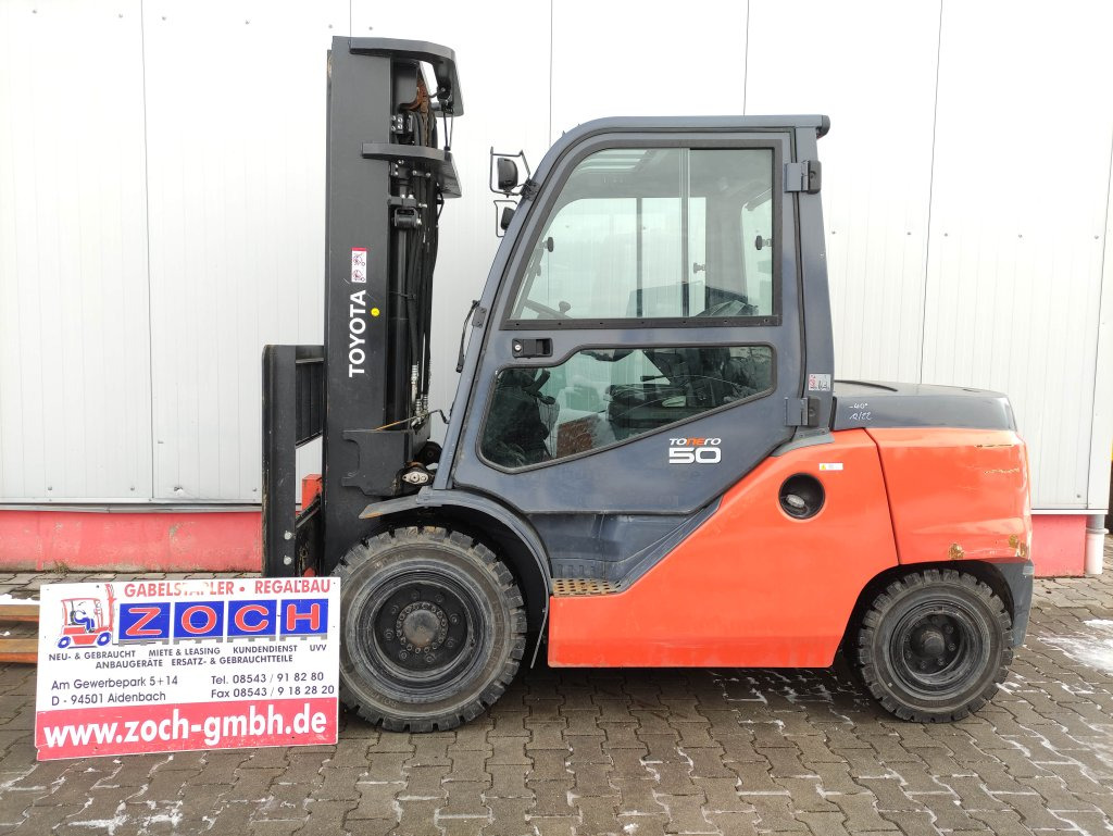 Toyota 40-8FD50N - Dieselstapler: das Bild 1 Toyota 40-8FD50N - Dieselstapler: das Bild 1
