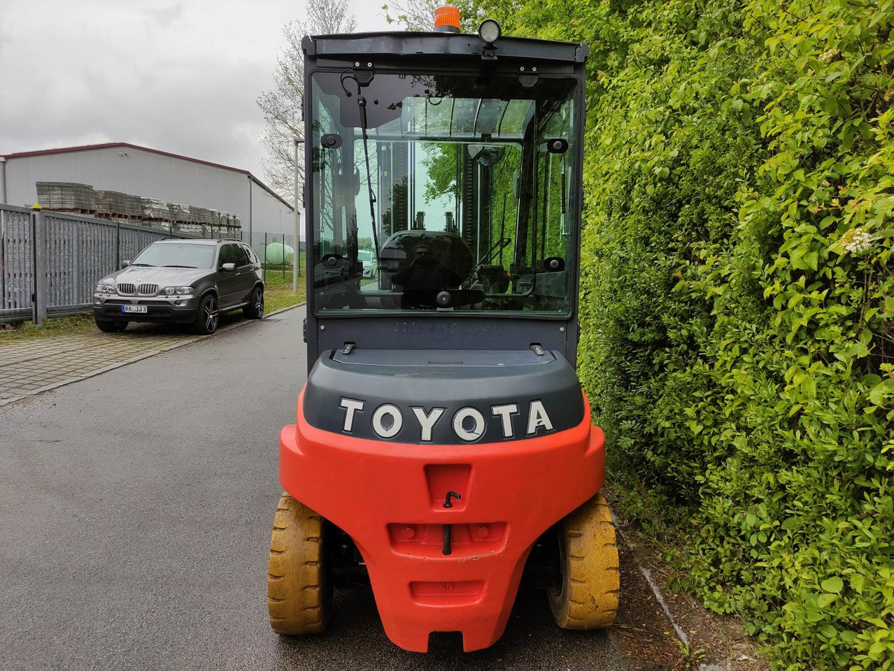 Toyota 8FBMT50 - Elektrostapler: das Bild 4 Toyota 8FBMT50 - Elektrostapler: das Bild 4