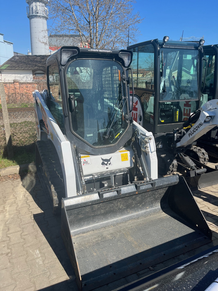 BOBCAT T450 - Kompaktlader: das Bild 3 BOBCAT T450 - Kompaktlader: das Bild 3