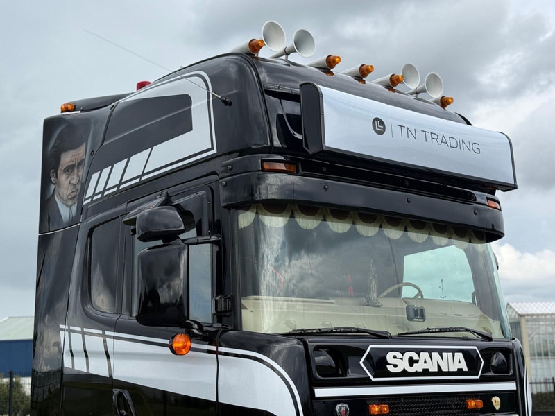Scania R 144 530 SHOW TRUCK, INTERIEUR, OPEN UITLAAT, HOBBY, TOP. - Sattelzugmaschine: das Bild 5 Scania R 144 530 SHOW TRUCK, INTERIEUR, OPEN UITLAAT, HOBBY, TOP. - Sattelzugmaschine: das Bild 5