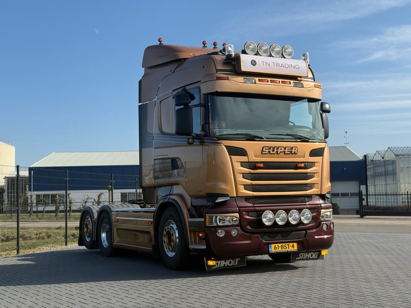 Scania R730 V8 V8, SHOWTRUCK VOLLUCHT, RETARDER, HYDRAULIEK, BOOGIE, ALU WIELEN, LEER. - Sattelzugmaschine: das Bild 2 Scania R730 V8 V8, SHOWTRUCK VOLLUCHT, RETARDER, HYDRAULIEK, BOOGIE, ALU WIELEN, LEER. - Sattelzugmaschine: das Bild 2