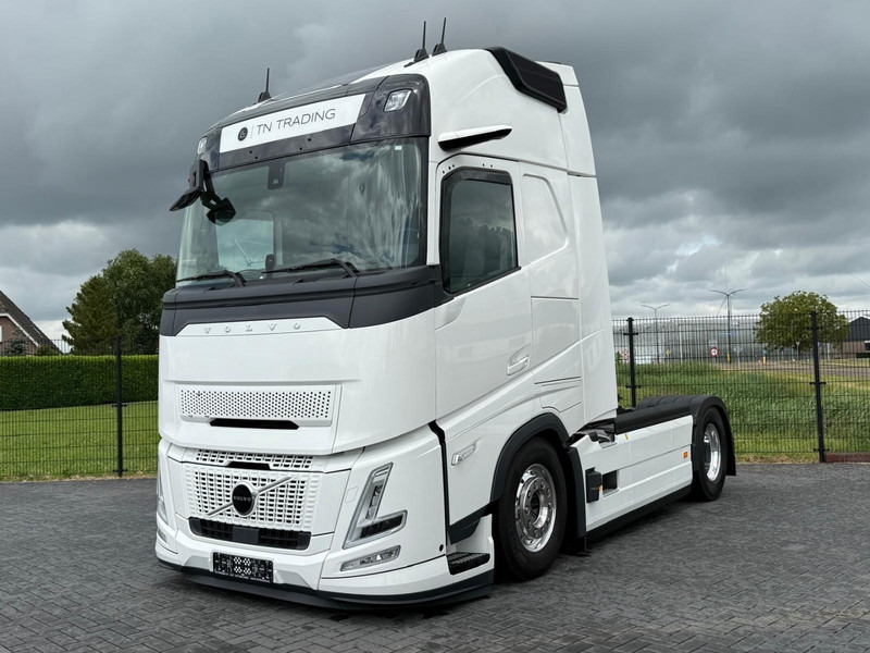 Volvo FH 13.460XL NEW, FULL AIR, ALCOA, HYDRAULIC, XL, FULL. - Sattelzugmaschine: das Bild 1 Volvo FH 13.460XL NEW, FULL AIR, ALCOA, HYDRAULIC, XL, FULL. - Sattelzugmaschine: das Bild 1