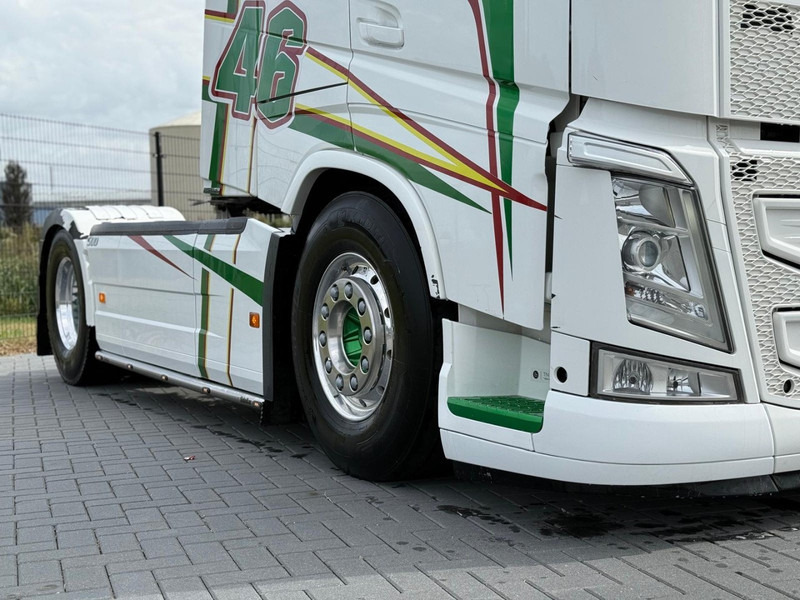 Volvo FH 13.500 VOLLUCHT, RETARDER, LEER, 2 TANKS, TOP AUTO. - Sattelzugmaschine: das Bild 2 Volvo FH 13.500 VOLLUCHT, RETARDER, LEER, 2 TANKS, TOP AUTO. - Sattelzugmaschine: das Bild 2