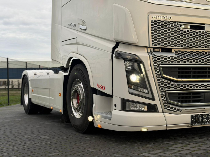Volvo FH16.650XL VOLLUCHT, RETARDER, HYDRAULIEK, LEER, PARK COOL. - Kipper: das Bild 2 Volvo FH16.650XL VOLLUCHT, RETARDER, HYDRAULIEK, LEER, PARK COOL. - Kipper: das Bild 2