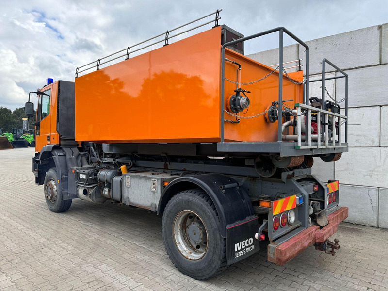 Iveco Eurotrakker 310 4x4 - Feuerwehrfahrzeug: das Bild 2 Iveco Eurotrakker 310 4x4 - Feuerwehrfahrzeug: das Bild 2