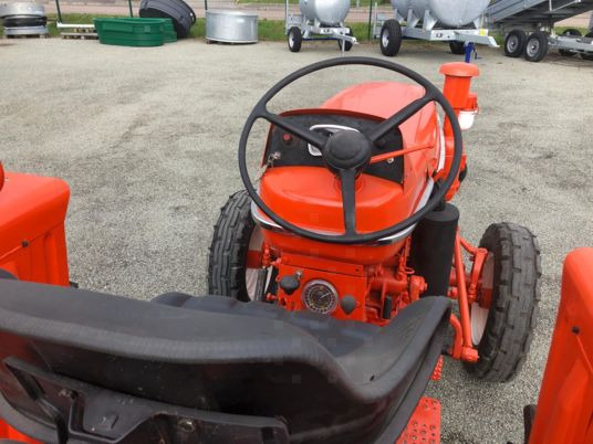 Traktor Renault SUPER 3 D tracteur à 8 500 € exo de tva: das Bild 6