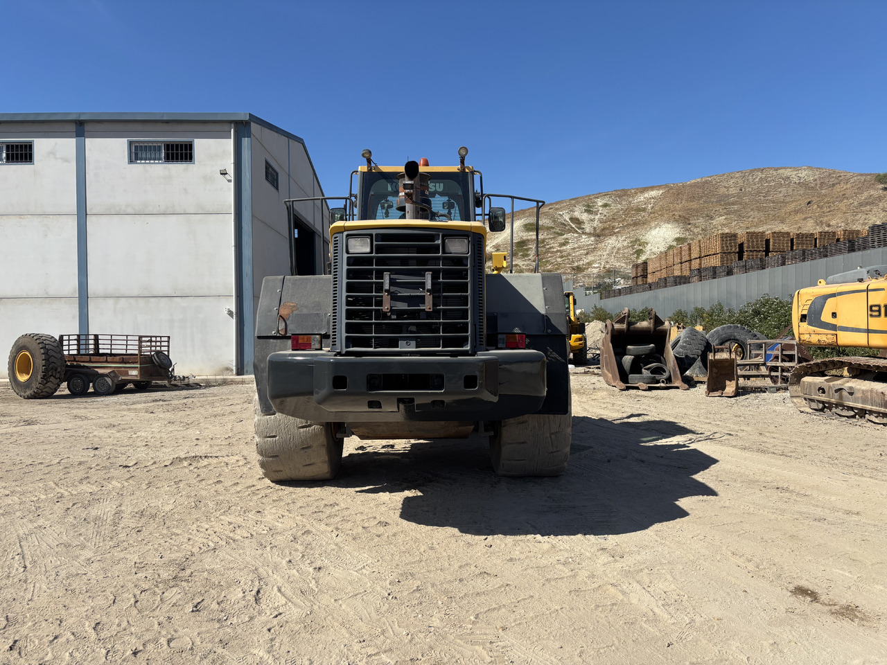 KOMATSU WA480-6 - Radlader: das Bild 4 KOMATSU WA480-6 - Radlader: das Bild 4