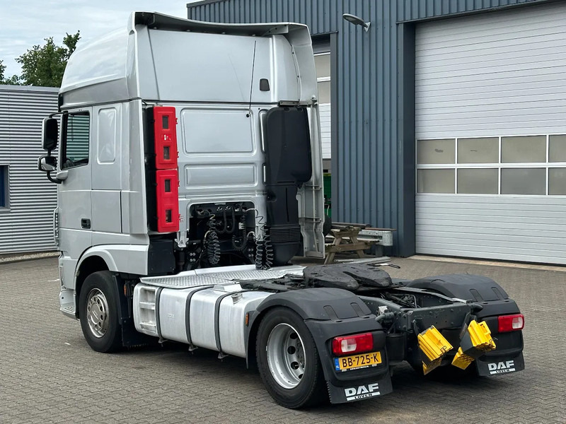 DAF XF 440 Super Space Cab / Smart Tacho / Apk! - Sattelzugmaschine: das Bild 4 DAF XF 440 Super Space Cab / Smart Tacho / Apk! - Sattelzugmaschine: das Bild 4
