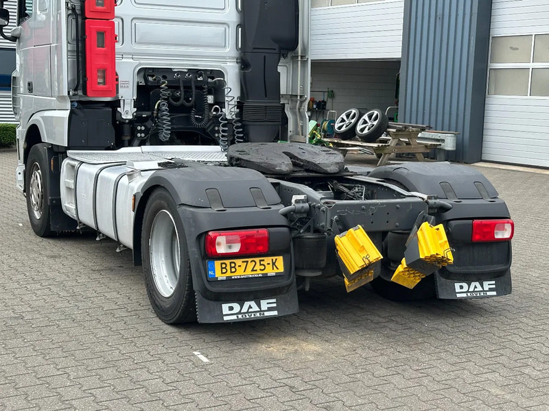 DAF XF 440 Super Space Cab / Smart Tacho / Apk! - Sattelzugmaschine: das Bild 5 DAF XF 440 Super Space Cab / Smart Tacho / Apk! - Sattelzugmaschine: das Bild 5