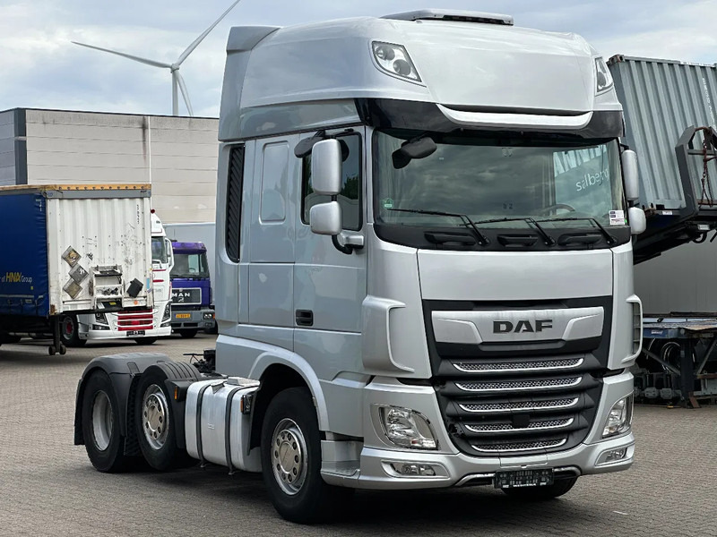 DAF XF 450 FTG 6X2/4 Super Space Cab / Smart Tacho! - Sattelzugmaschine: das Bild 2 DAF XF 450 FTG 6X2/4 Super Space Cab / Smart Tacho! - Sattelzugmaschine: das Bild 2