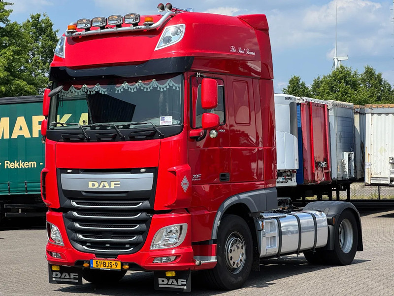 DAF XF 460 Super Space Cab 2 Tank *NL-Truck* - Sattelzugmaschine: das Bild 1 DAF XF 460 Super Space Cab 2 Tank *NL-Truck* - Sattelzugmaschine: das Bild 1