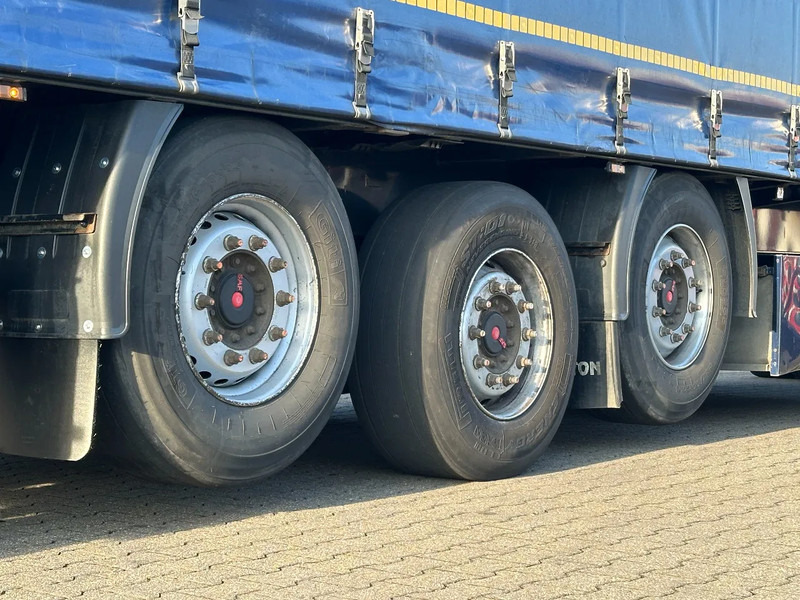 Wielton Schuifzeil met Coil / SAF-Disc 2x Lift-as / APK 12-2026 - Planenauflieger: das Bild 2 Wielton Schuifzeil met Coil / SAF-Disc 2x Lift-as / APK 12-2026 - Planenauflieger: das Bild 2