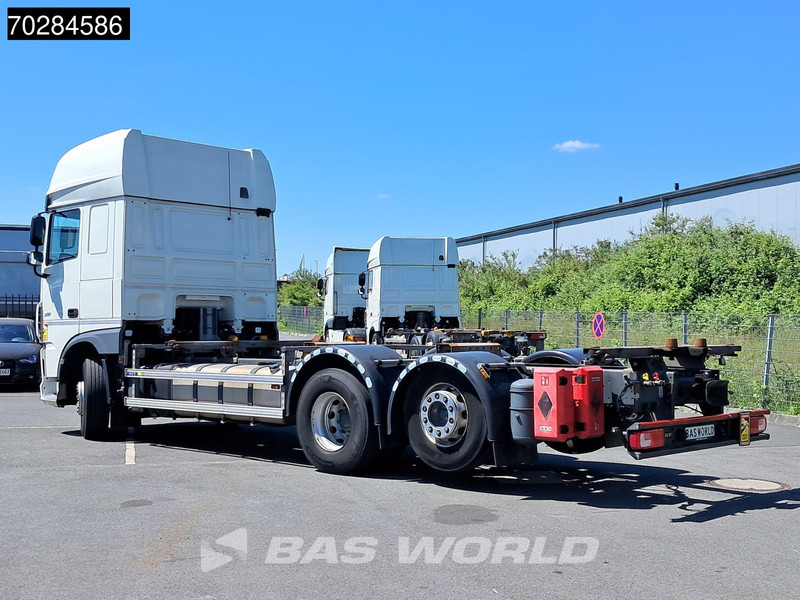 DAF XF 450 6X2 BDF SSC Retarder 2x Tanks Liftachse Standklima LED ACC Euro 6 - Containerwagen/ Wechselfahrgestell LKW: das Bild 2 DAF XF 450 6X2 BDF SSC Retarder 2x Tanks Liftachse Standklima LED ACC Euro 6 - Containerwagen/ Wechselfahrgestell LKW: das Bild 2