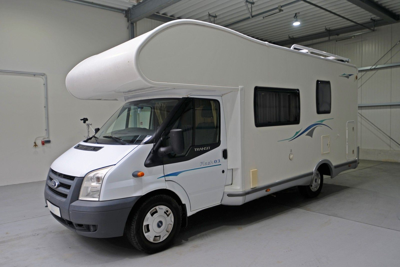 Chausson Flash 03 / Etagenbetten / 6 Schlafplätze / Klima - Alkoven Wohnmobil: das Bild 2 Chausson Flash 03 / Etagenbetten / 6 Schlafplätze / Klima - Alkoven Wohnmobil: das Bild 2