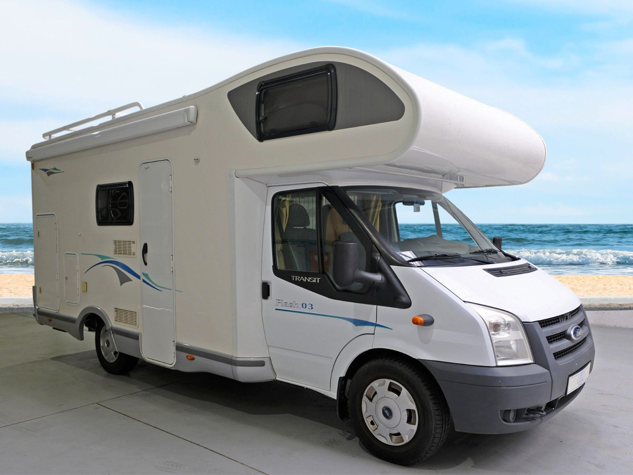 Chausson Flash 03 / Etagenbetten / 6 Schlafplätze / Klima - Alkoven Wohnmobil: das Bild 1 Chausson Flash 03 / Etagenbetten / 6 Schlafplätze / Klima - Alkoven Wohnmobil: das Bild 1