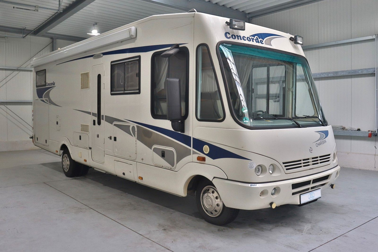 Concorde Charisma I 880 F/Automatik/Festbett/Klima/Solar Concorde Charisma I 880 F/Automatik/Festbett/Klima/Solar - Integriertes Wohnmobil: das Bild 1 Concorde Charisma I 880 F/Automatik/Festbett/Klima/Solar Concorde Charisma I 880 F/Automatik/Festbett/Klima/Solar - Integriertes Wohnmobil: das Bild 1
