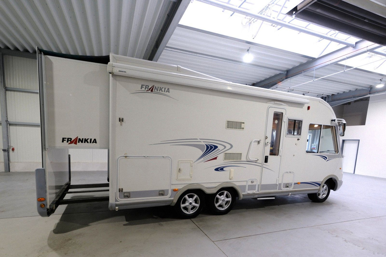 Frankia I 650 QS HolidayClass/Festbett+Hubbett/Klima/DPF - Integriertes Wohnmobil: das Bild 4 Frankia I 650 QS HolidayClass/Festbett+Hubbett/Klima/DPF - Integriertes Wohnmobil: das Bild 4