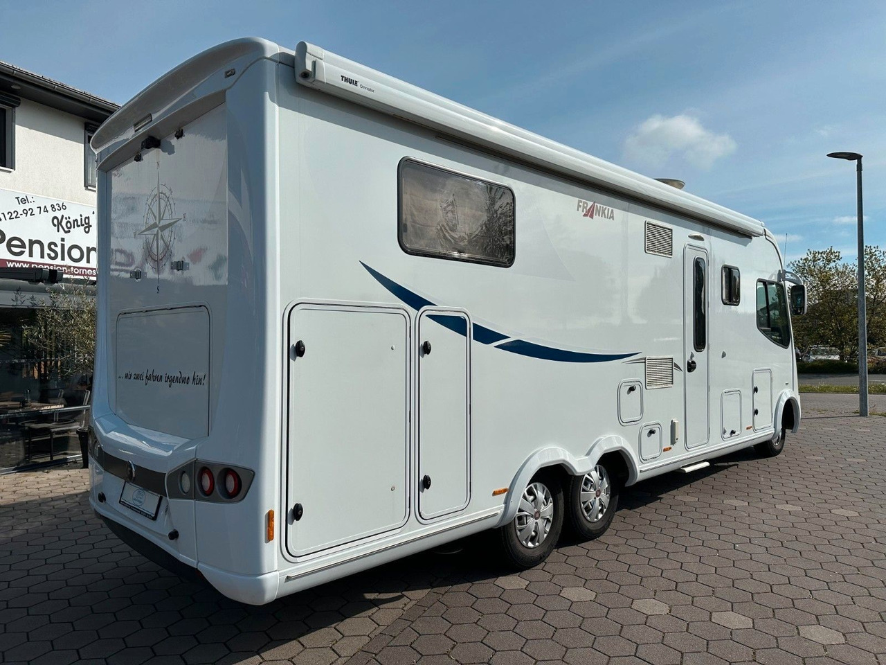 Frankia I 840 QD/Festbett+Hubbett/Garage /PREISGARANTIE - Integriertes Wohnmobil: das Bild 5 Frankia I 840 QD/Festbett+Hubbett/Garage /PREISGARANTIE - Integriertes Wohnmobil: das Bild 5