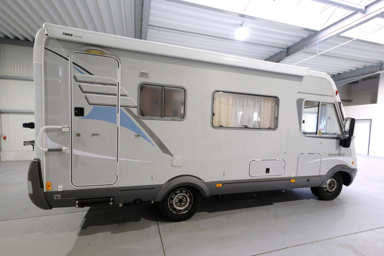 HYMER / ERIBA / HYMERCAR B 544 Automatik / Klimaanlage / DPF Grün - Integriertes Wohnmobil: das Bild 4 HYMER / ERIBA / HYMERCAR B 544 Automatik / Klimaanlage / DPF Grün - Integriertes Wohnmobil: das Bild 4