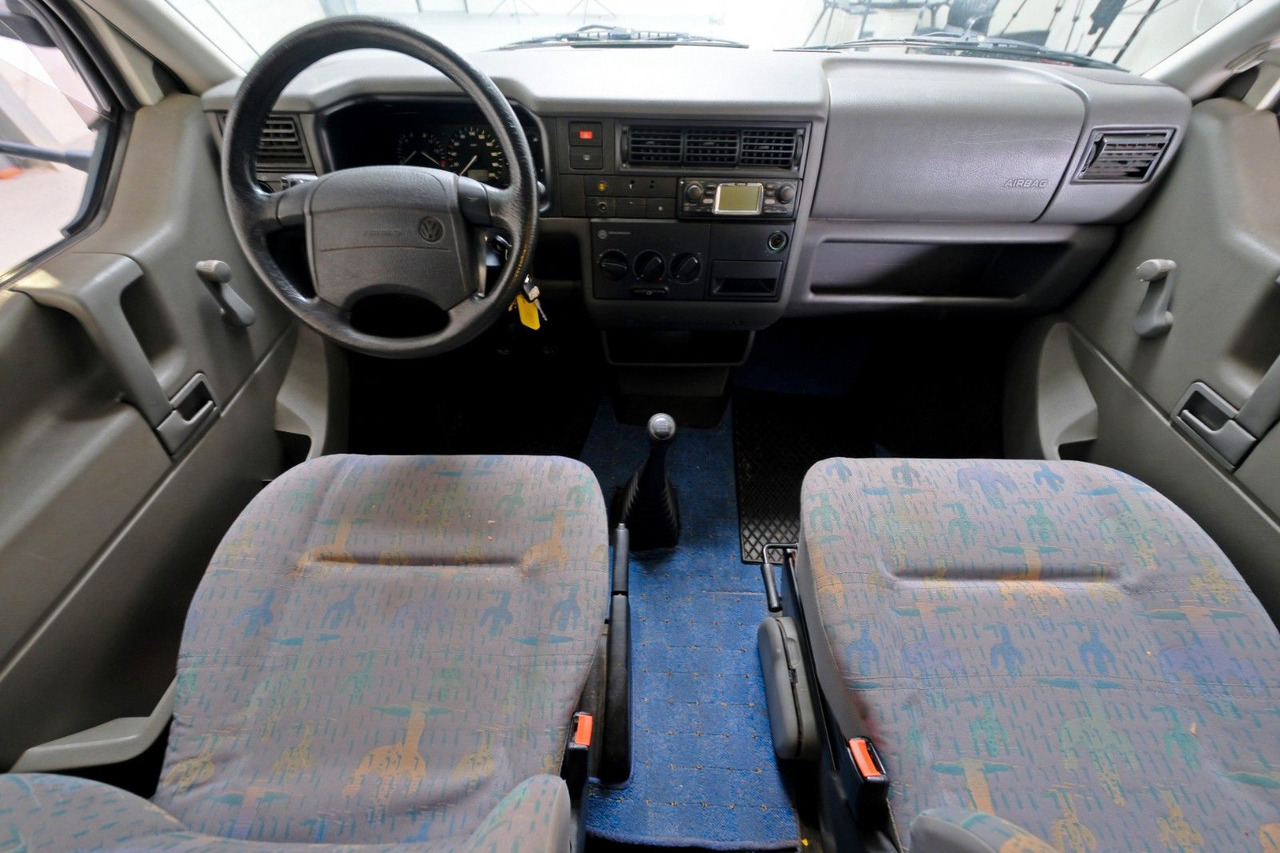 Karmann Colorado 600 H/Rundsitzgruppe/Standklima/Markise - Alkoven Wohnmobil: das Bild 5 Karmann Colorado 600 H/Rundsitzgruppe/Standklima/Markise - Alkoven Wohnmobil: das Bild 5