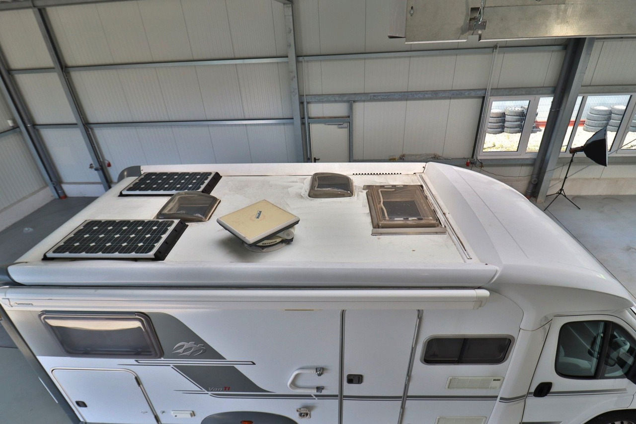 Teilintegriertes Wohnmobil Knaus Van TI 600 ME/Einzelbetten/Garage/Klima/Solar: das Bild 6